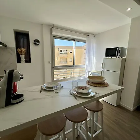 Appartement Cr200-294 En Roussillon- Centre Canet-en-Roussillon